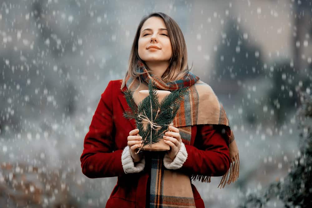 Ways to love yourself in the holiday season when you feel unloved