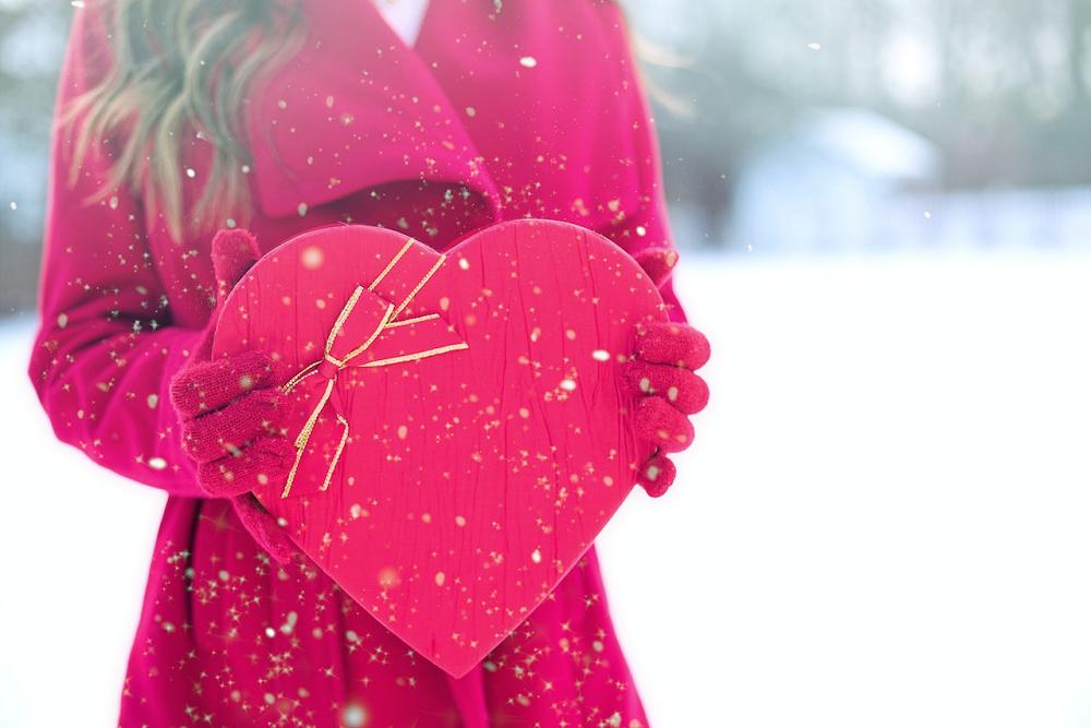 Focus on Self-Love Instead of Loneliness During All the Holidays