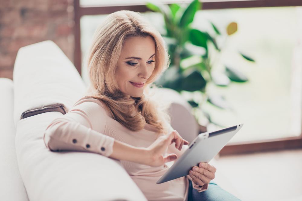Feeling Alone on a Friday? Here’s How to Turn Solitude Into Connection
