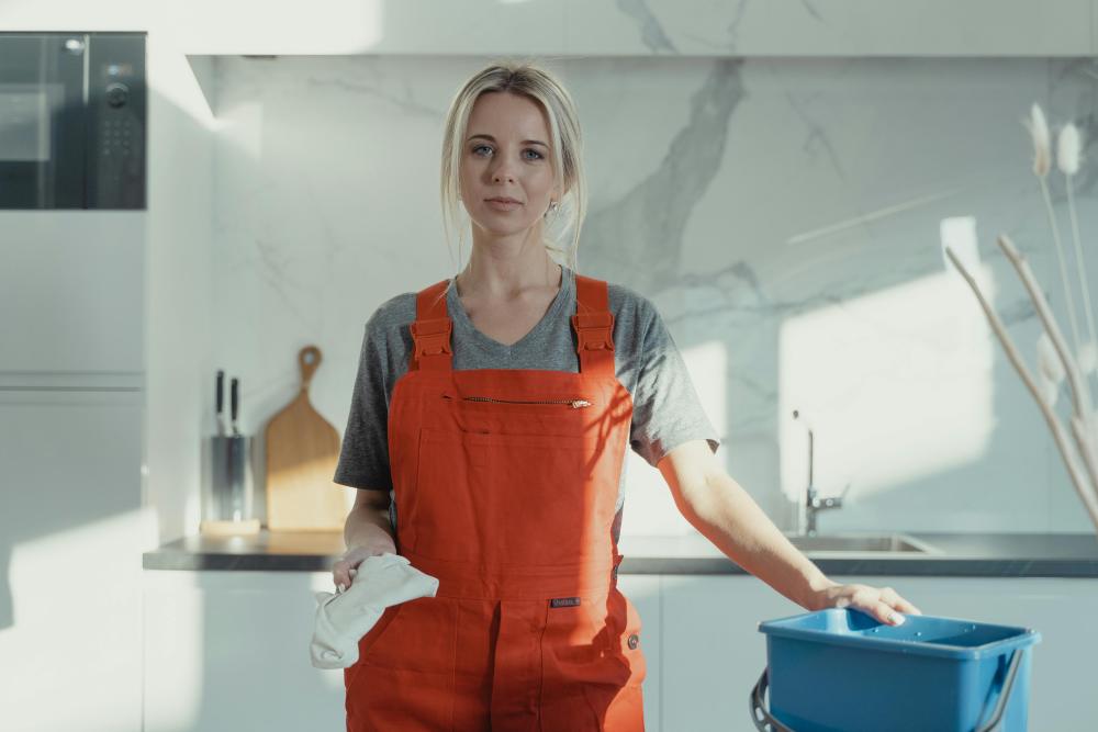 The Hidden Clutter You Can’t See: Mold, Moisture & Emotional Well-being