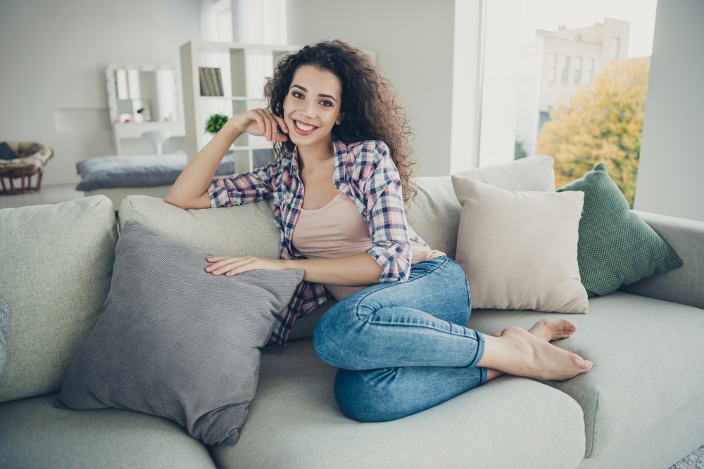 A Gentle Gloss: Discover Why Airflow Polishing Is Revolutionizing Dental Self-Care