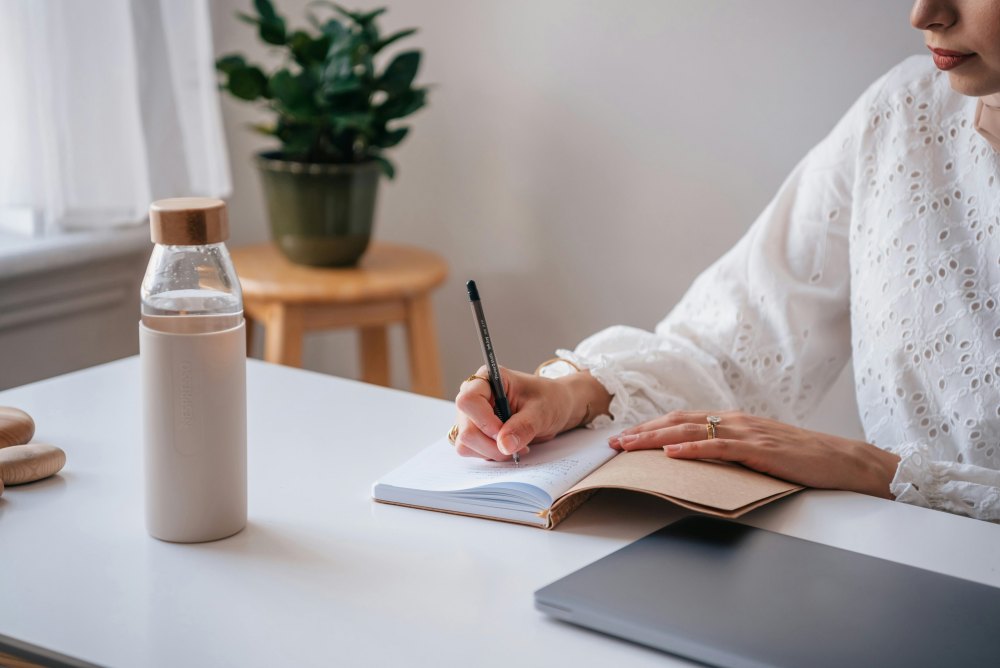 How to Start a Journal: A Step-by-Step Guide for Busy People