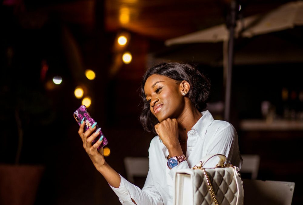 Always Trendy Fashion: Why Pre-Owned Evening Bags Offer Great Options