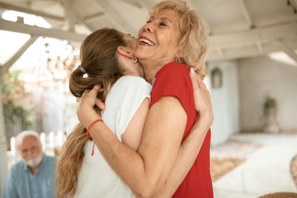 How To Discuss The Sensitive Topic Of Memory Loss With A Relative