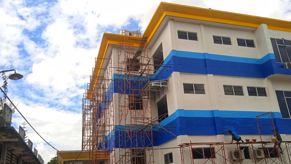 Signs a Commercial Building Needs Repainting