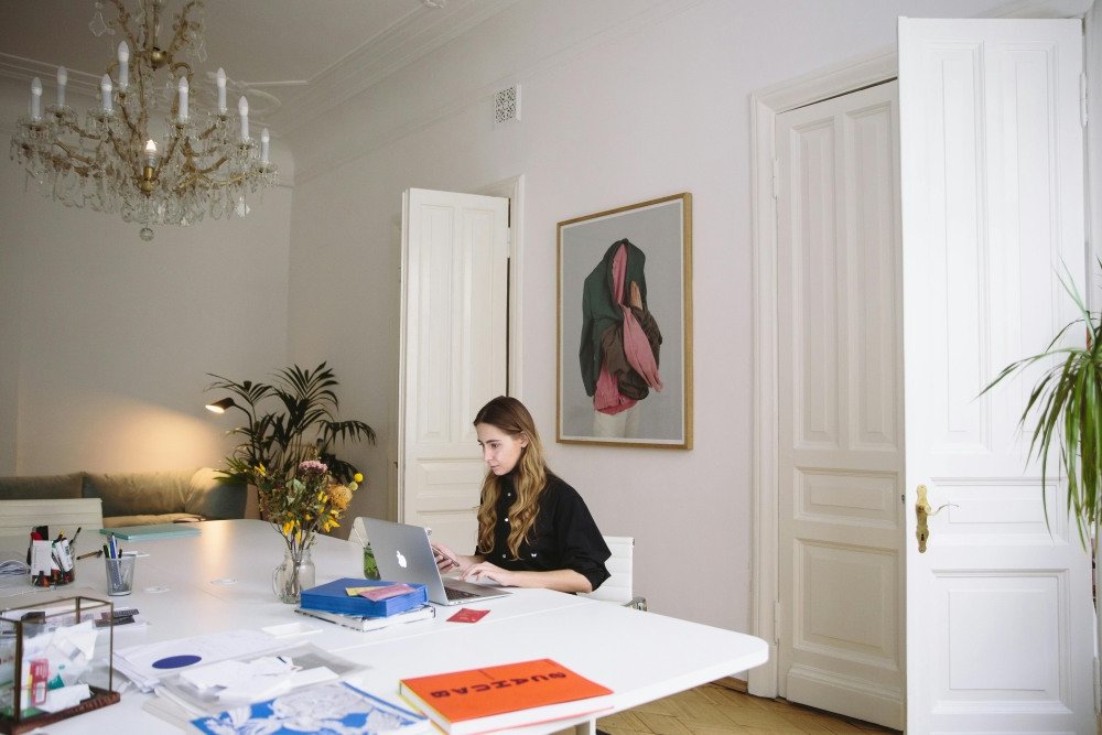 How Your Home Environment Affects Your Mental Well-Being — and Simple Décor Tips to Support Peace & Productivity