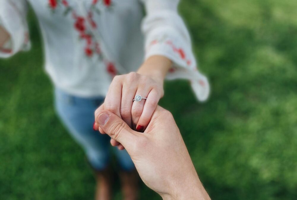 Rethinking Tradition: Why Modern Couples Are Choosing More Personal Engagement Rings