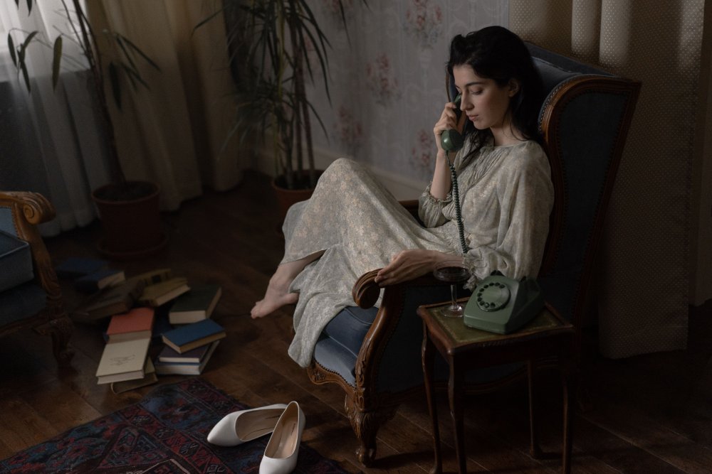 The Emotional Weight We Attach to Old Furniture (and What to Do About It)